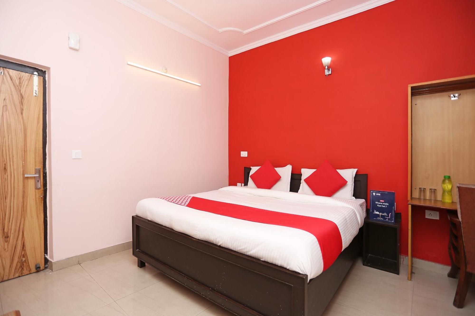 Hotel O Lime Wood เดห์ราดุน ภายนอก รูปภาพ